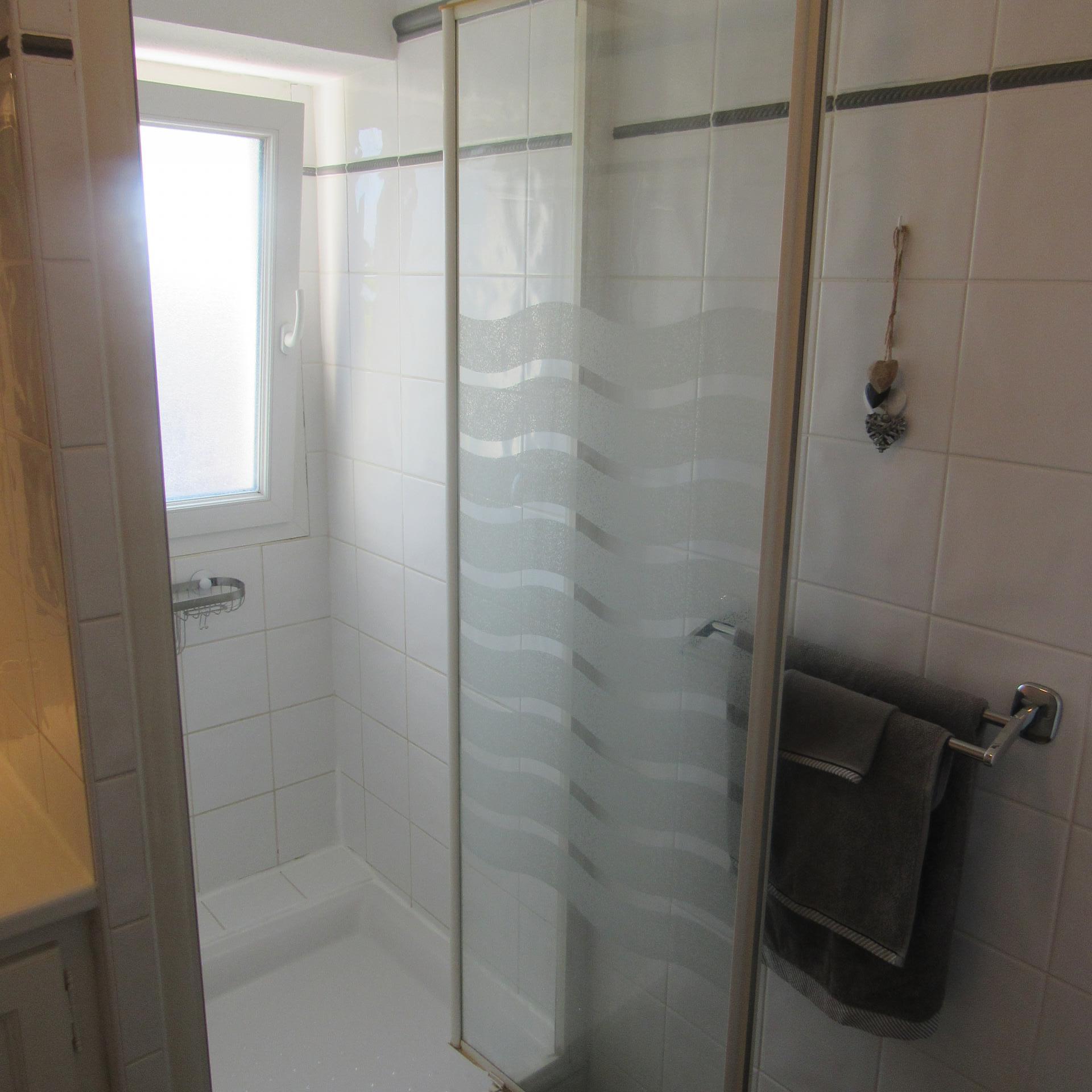 Salle de bains bas 4