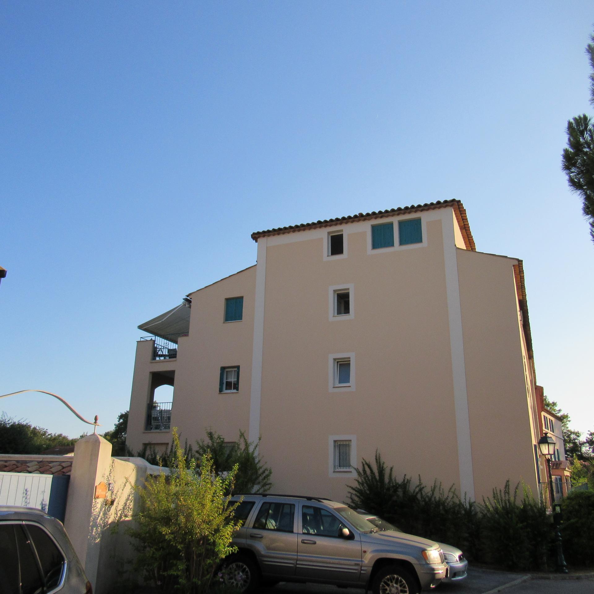 Pignon immeuble 1