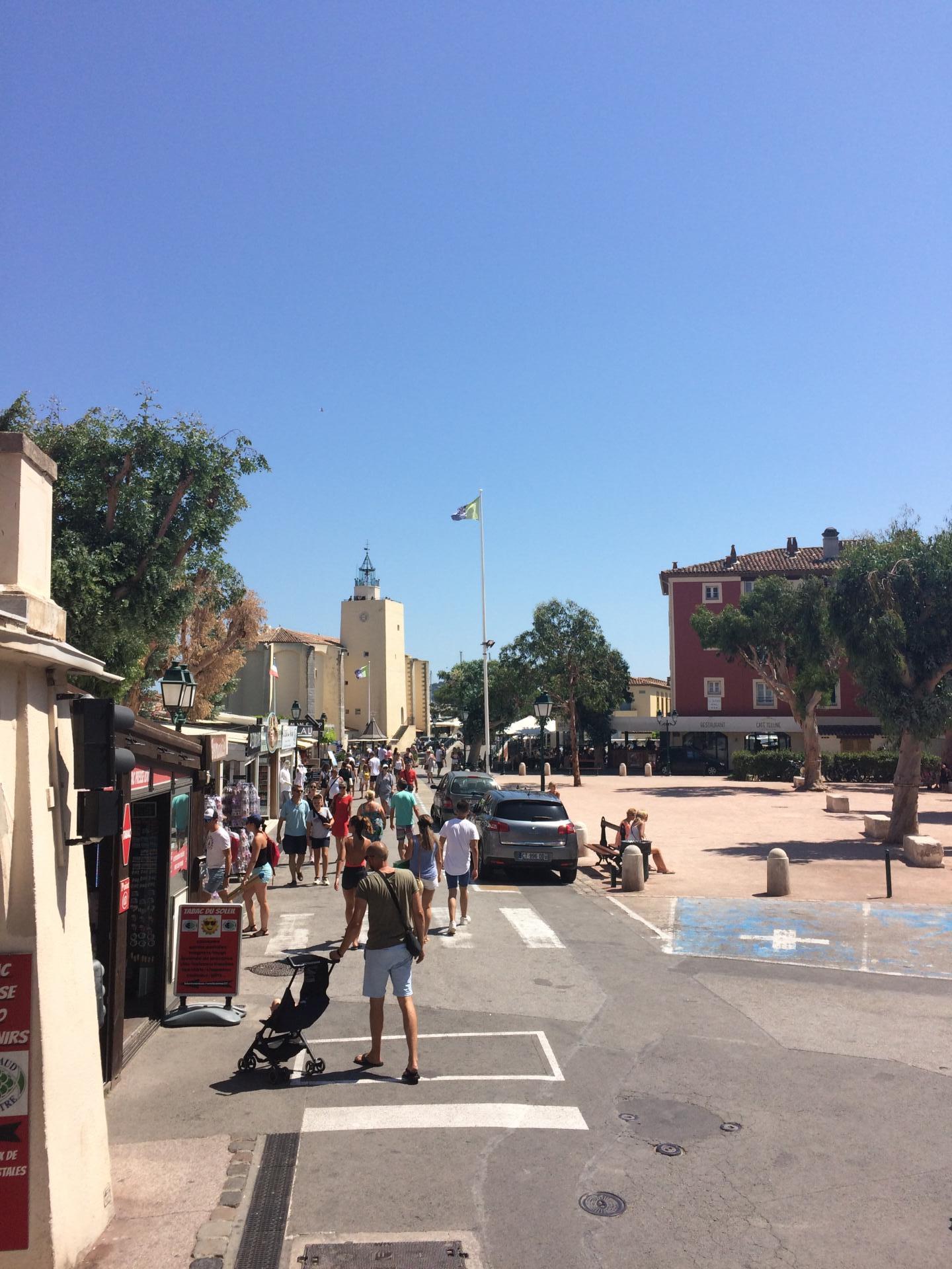 Place du marché 2